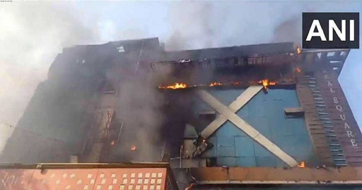 UP: Fire breaks out at building in Ghaziabad; no casualties reported